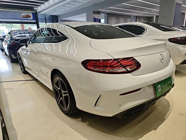 C-Class Imported 2020 C 260 Coupe photo 4
