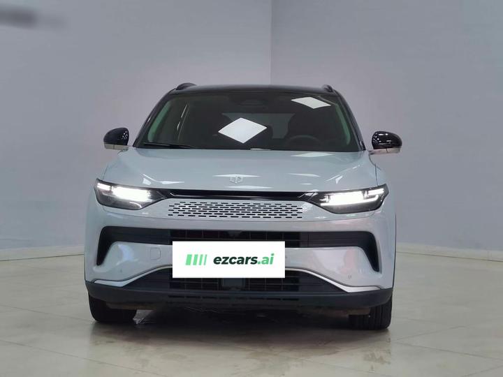 Leapmotor C11 2023 EREV 285 Smart photo 2