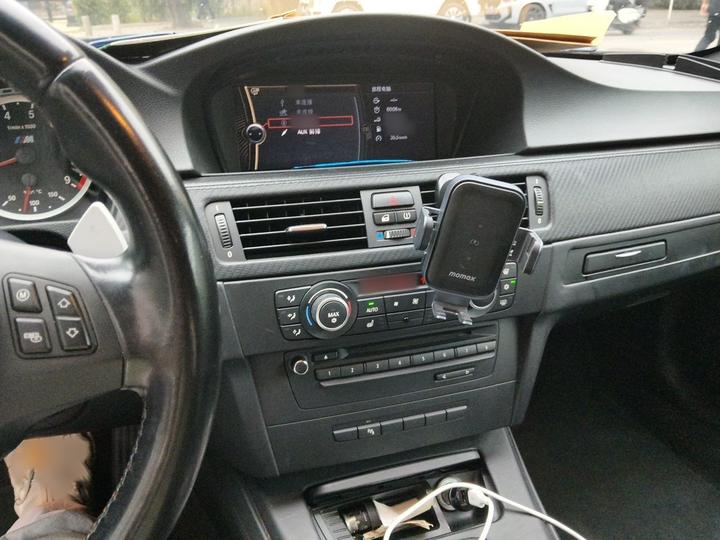 M3 2011 M3 2-Door photo 5