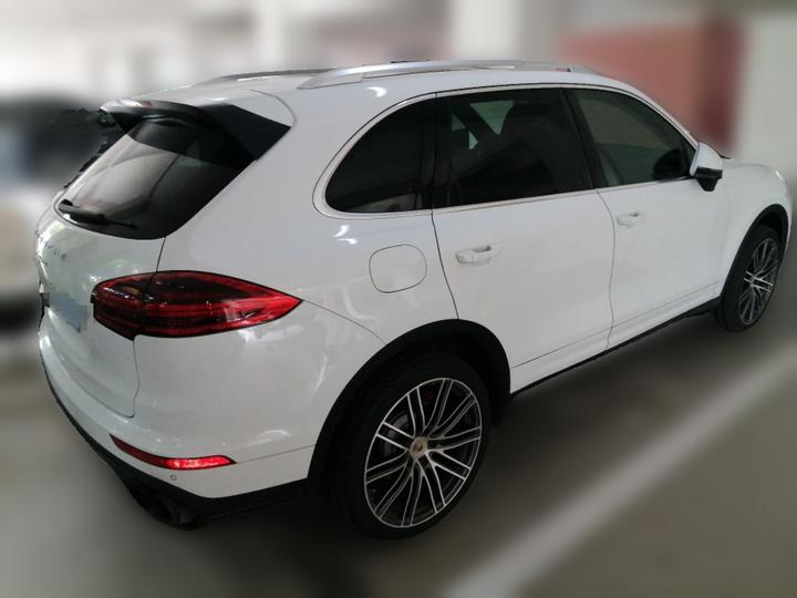 2015 Cayenne 3.0T photo 6