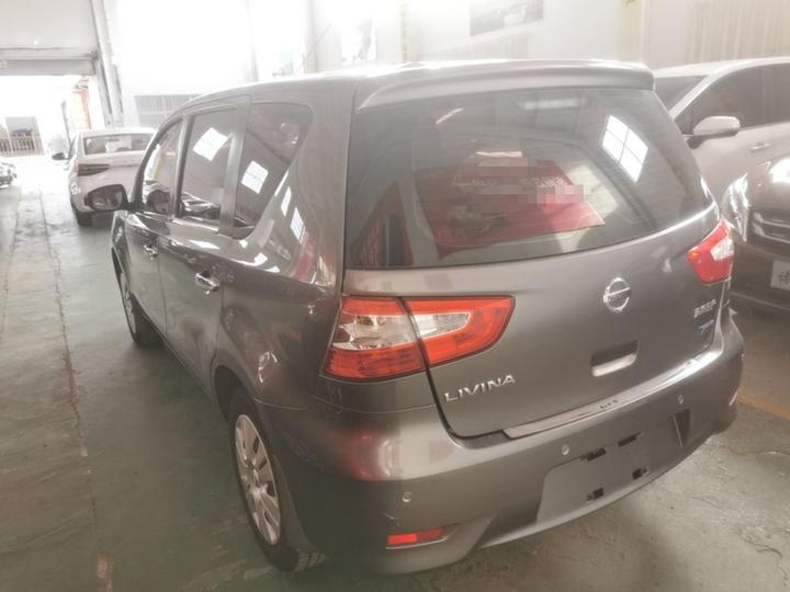 2015 1.6XE CVT Comfort photo 4