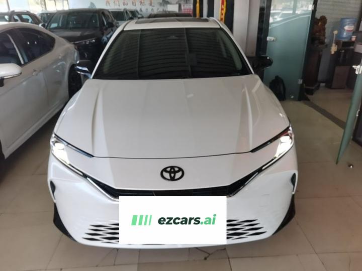Camry 2026 2.0GVP Luxury photo 2