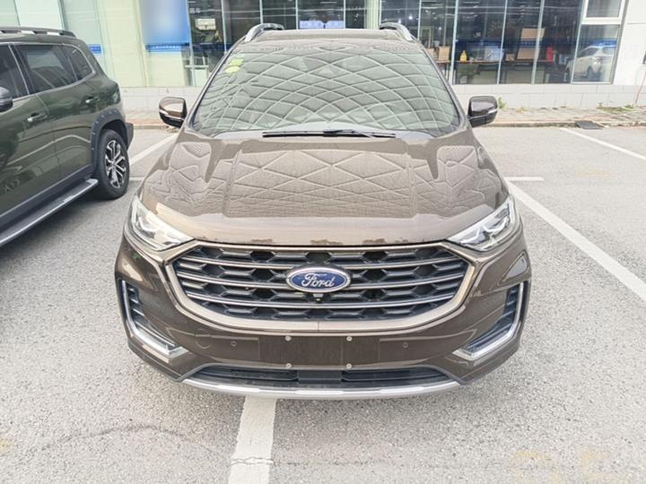 Edge 2021 PLUS EcoBoost 245 AWD 7-Seater photo 2