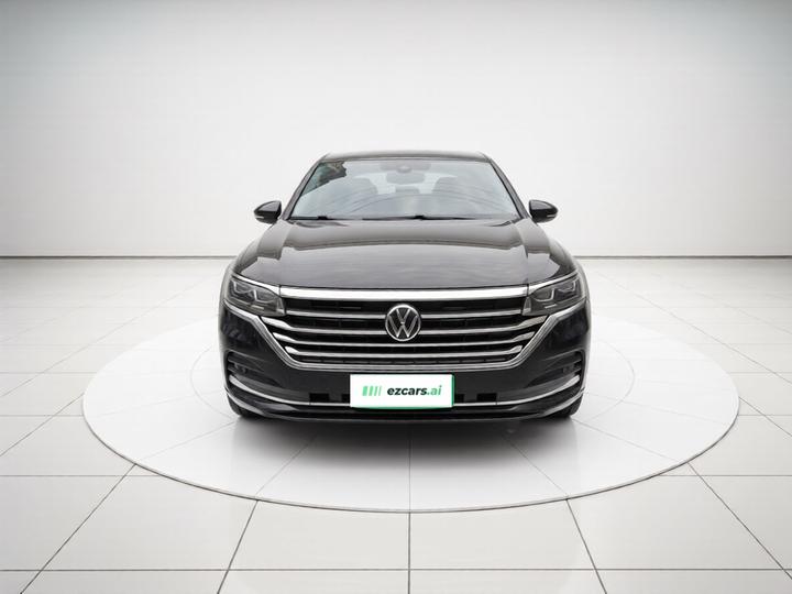 Viloran 2020 330TSI Luxury photo 2