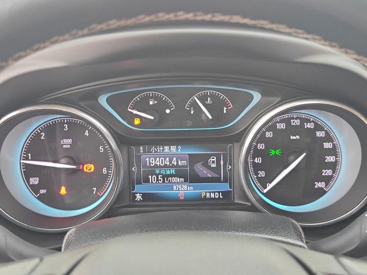 Envision 2017 28T AWD Elite photo 2
