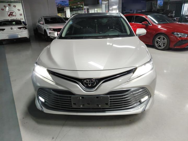 Camry 2018 2.5G Luxury photo 2