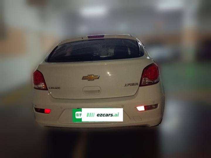 2015 Hatchback 1.6L MT Comfort photo 6