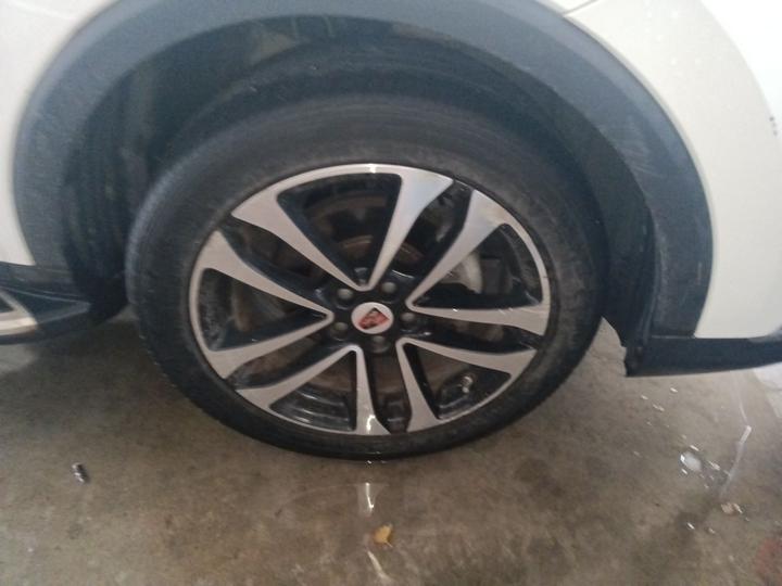RX3 2020 1.6L CVT 4G Elite photo 8