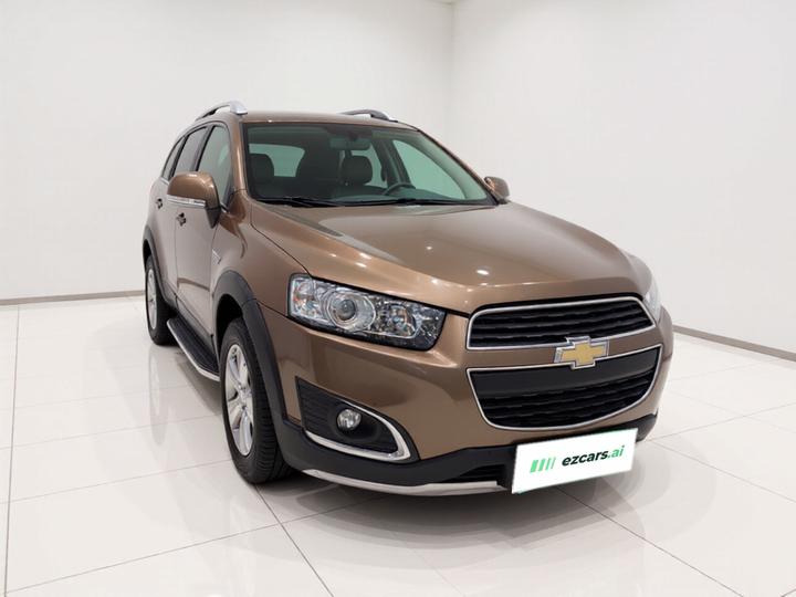 2015 2.4L RWD City 7-Seater photo 3