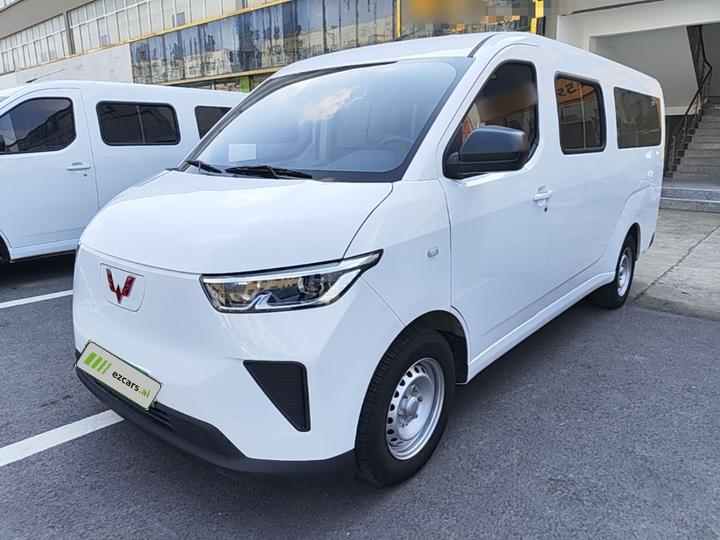 Wuling 2024 300km Comfort Bus 75kW