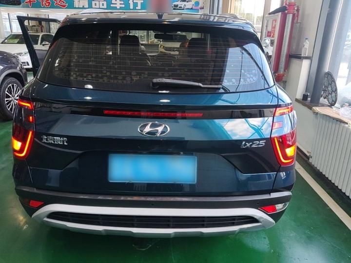 ix25 2020 1.5L CVT DLX Premium photo 3