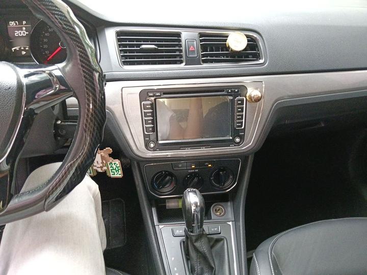 Lavida 2015 230TSI DSG Comfort photo 5