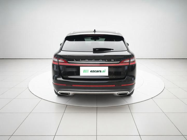 Nautilus 2021 2.0T AWD Exclusive photo 3