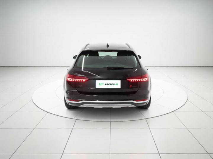 A6 Imported 2021 allroad quattro Explorer 55 TFSI Exclusive Off-road photo 3