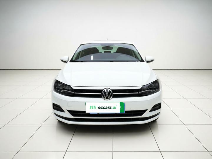 Polo 2023 Facelift Plus 1.5L AT photo 2