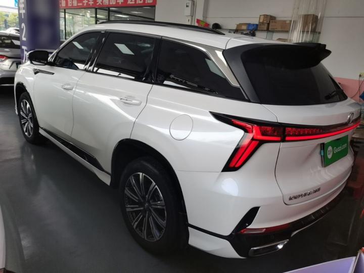 CS75 PLUS 2023 3rd Gen 1.5T AT Premium photo 4