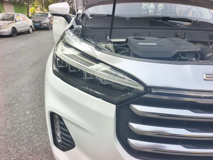2021 400T AWD Starlight Pro 7-Seater photo 7