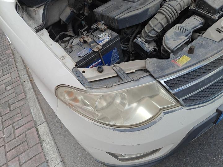 Wuling Hongguang 2014 1.5L S Luxury photo 7