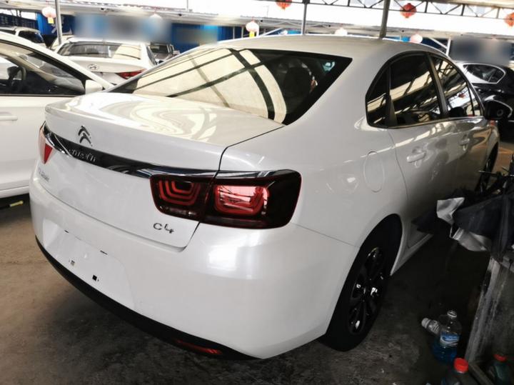 C4 2018 1.6L AT Comfort photo 6