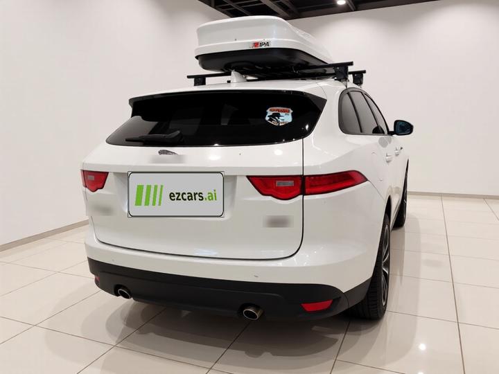 F-PACE 2018 2.0T AWD Exclusive photo 5