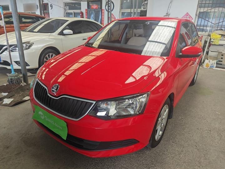Fabia 2017 1.4L AT
