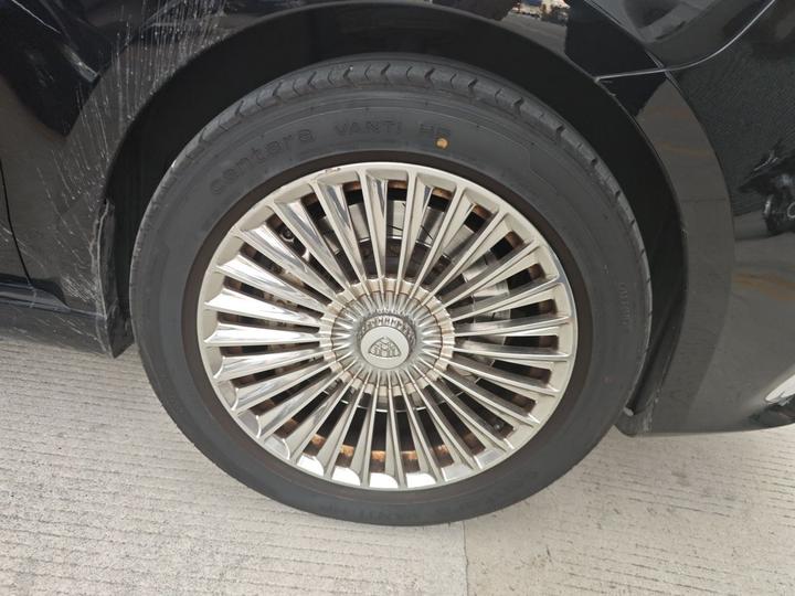 V-Class 2022 V 260 L Long Wheelbase Premium photo 8