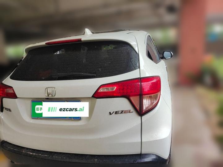 Vezel 2015 1.5L CVT RWD Comfort photo 6