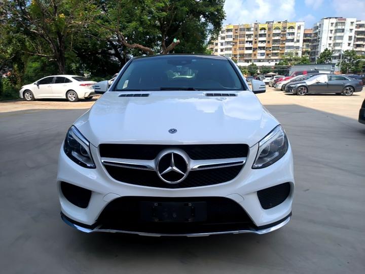 GLE Coupe 2017 GLE 320 4MATIC Coupe SUV photo 2