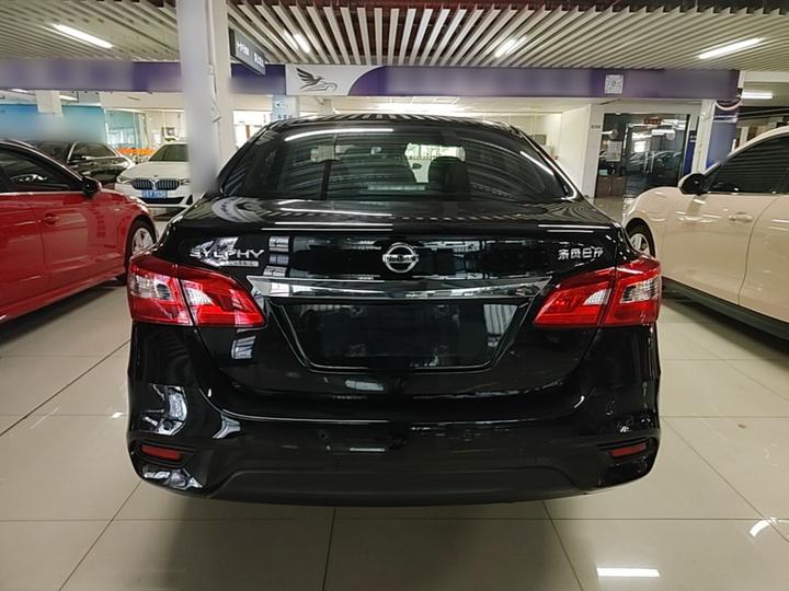 Sylphy 2024 Classic 1.6XL CVT Luxury photo 3