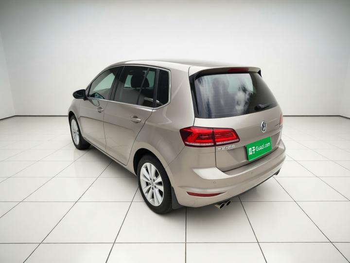 Golf 2016 230TSI AT Progressive photo 4