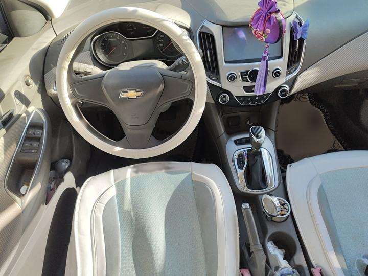 2015 1.5L AT Fashion photo 3