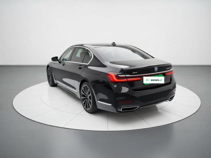 7 Series 2019 Facelift 740Li Leading M Sport Package photo 4