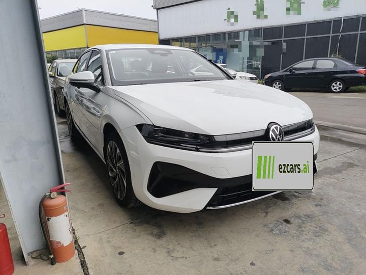Sagitar 2026 L 300TSI DSG Luxury photo 5