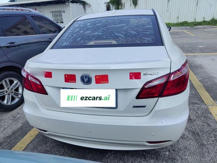 Eado 2015 1.6L AT Luxury photo 5