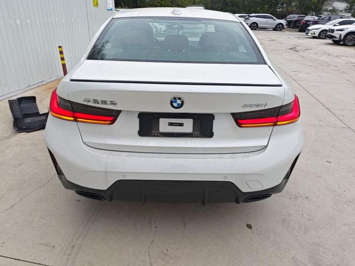 3 Series 2024 325i M M Sport Night Package photo 5