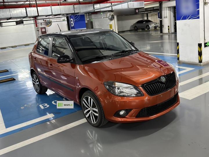 Fabia 2012 1.6L AT Sport photo 2