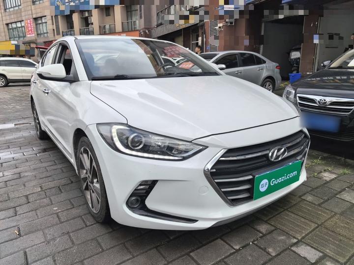 Elantra 2018 1.6L AT 15 Special photo 3