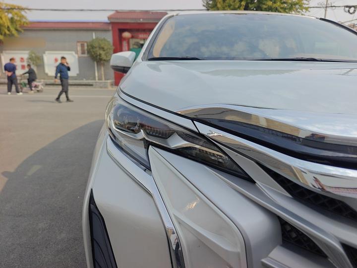 Sienna 2021 2.5L Hybrid Premium photo 7