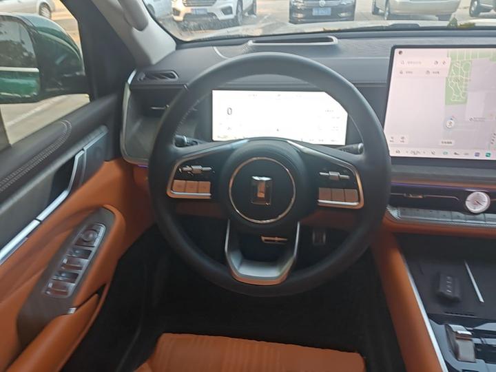 500 EV 2026 Hi4-Z Smart photo 2