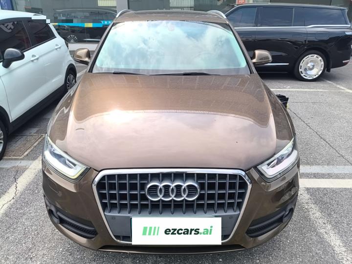 Q3 2015 35 TFSI Comfort photo 2