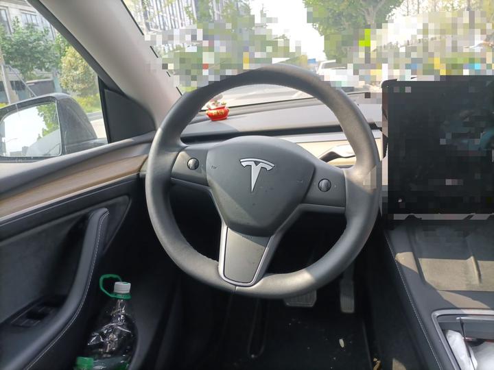 Model Y 2022 Facelift RWD photo 7