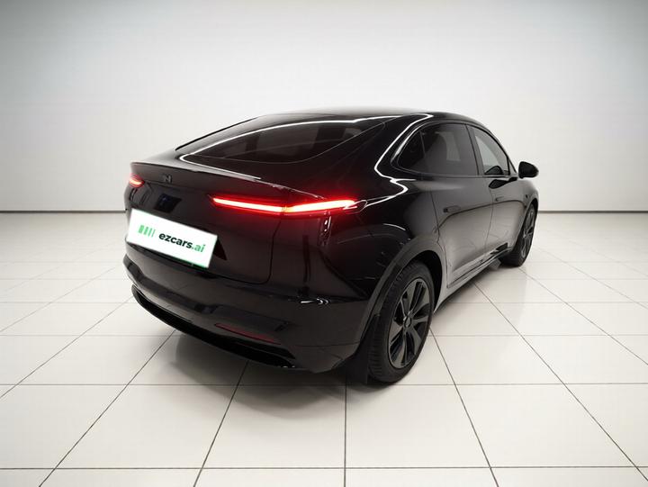 L60 2024 60kWh RWD photo 6
