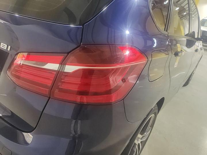 2 Series Wagon 2016 218i Sport Design Package photo 7