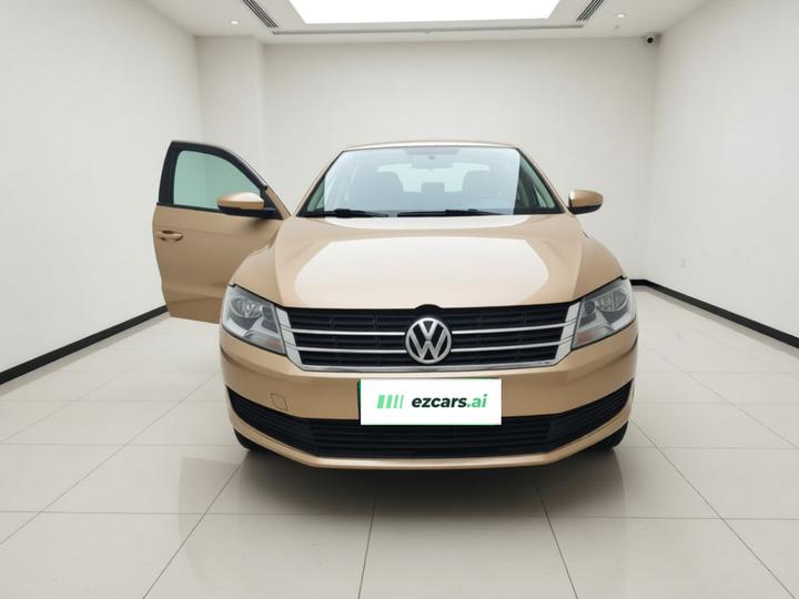 Lavida 2015 1.6L AT photo 2