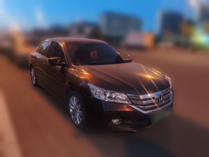 Accord 2014 2.4L EXN Luxury photo 3