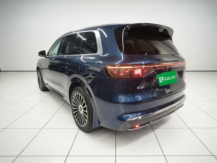 HIMA AITO M8 2025 EREV Max+ 53.4kWh 6-Seater 192-Line LiDAR photo 4