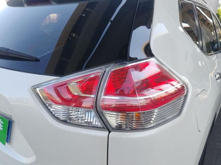 X-Trail 2014 2.5L CVT Luxury 4WD photo 7