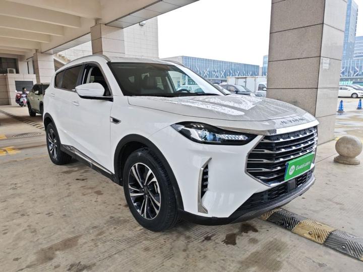 X70 PLUS 2021 1.6T DCT 5-Seater photo 3