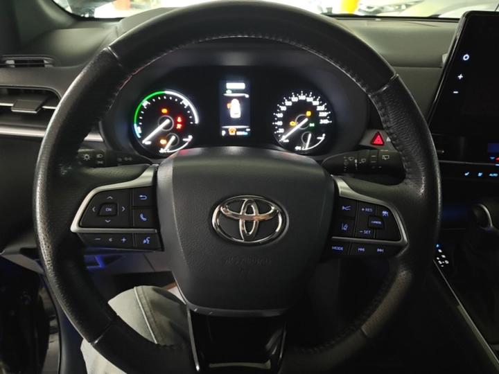 Sienna 2023 2.5L Hybrid Premium photo 5