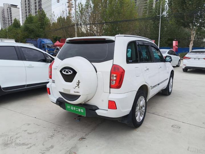 Tiggo 3 2016 1.6L MT photo 6